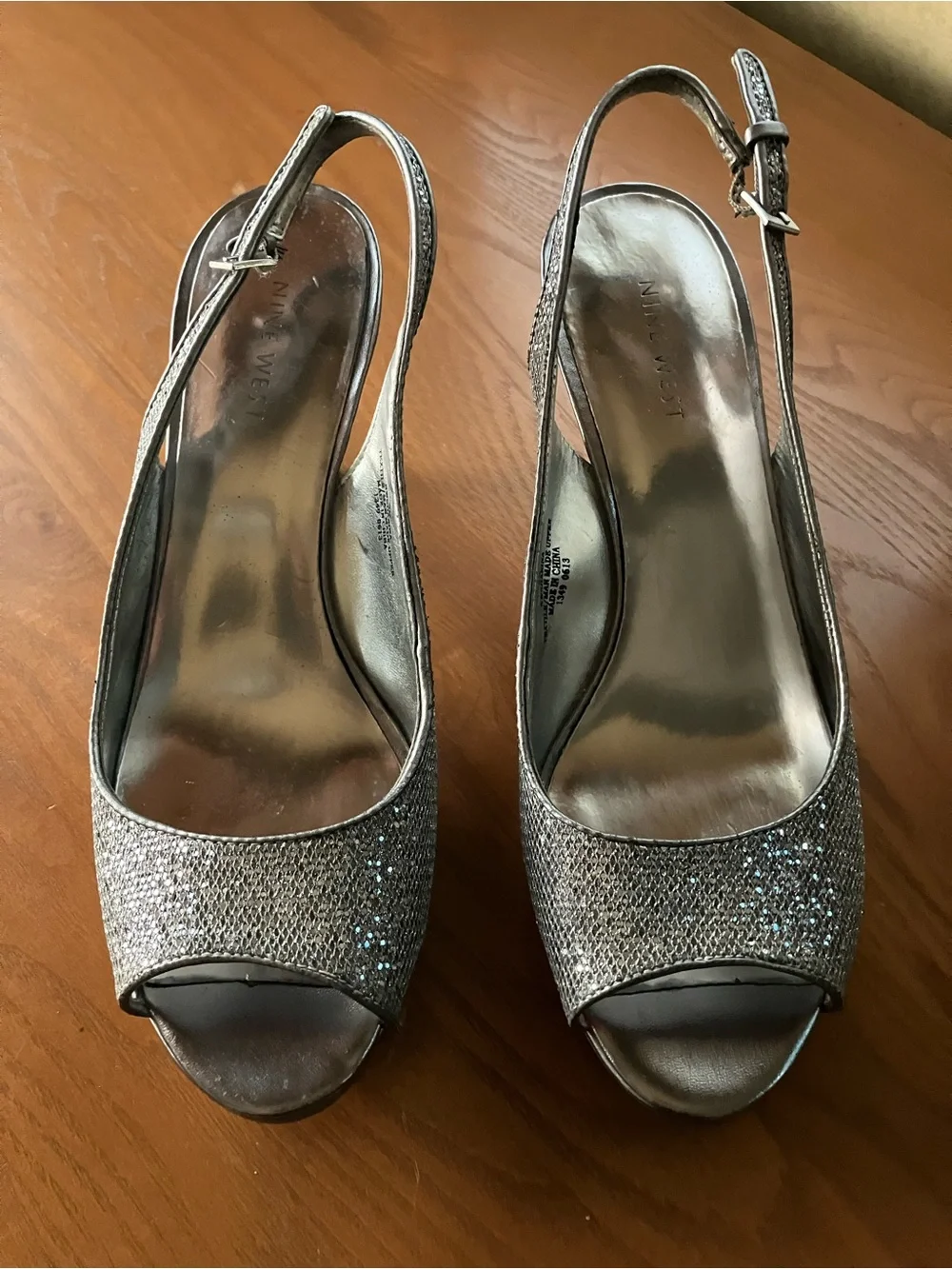Nine West Women’s Sharon’s Metallic Silver Slingback Peep-Toe Heels Size 9